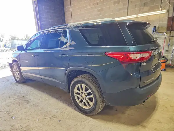 1GNEVGKW4JJ242813 2018 CHEVROLET TRAVERSE - Image 2