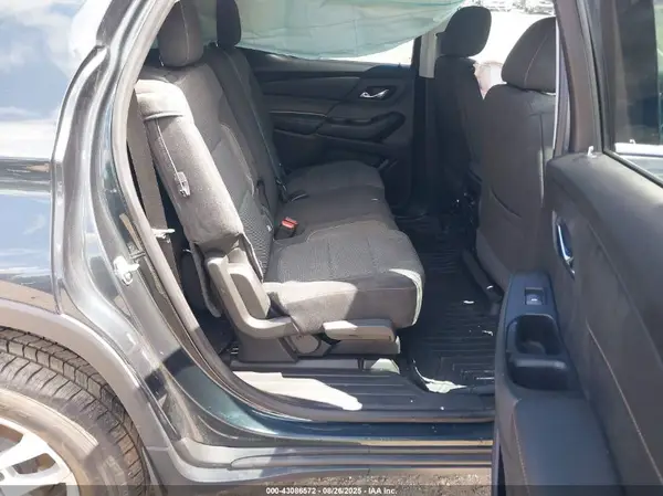 1GNEVGKW4JJ254203 2018 CHEVROLET TRAVERSE - Image 8