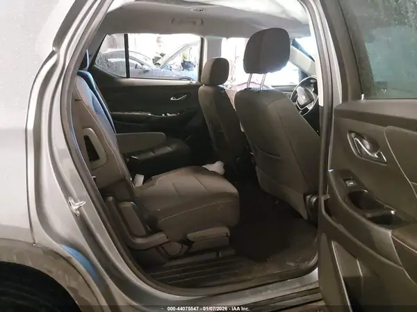 1GNEVGKW4KJ100964 2019 CHEVROLET TRAVERSE - Image 8