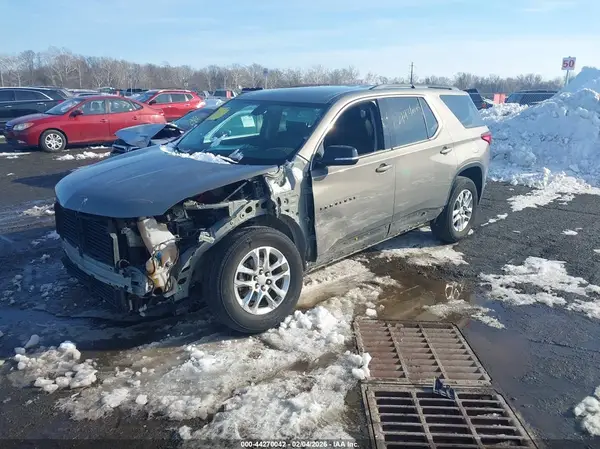 1GNEVGKW4KJ204886 2019 CHEVROLET TRAVERSE - Image 2