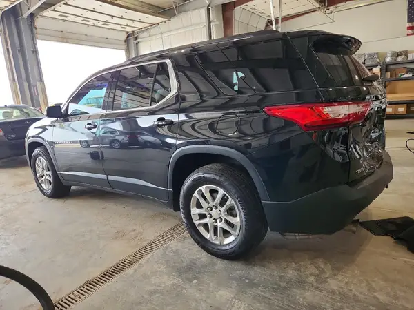 1GNEVGKW4KJ204905 2019 CHEVROLET TRAVERSE - Image 2