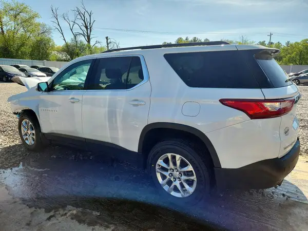 1GNEVGKW4LJ273496 2020 CHEVROLET TRAVERSE - Image 2
