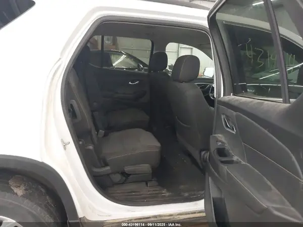 1GNEVGKW4MJ101860 2021 CHEVROLET TRAVERSE - Image 8