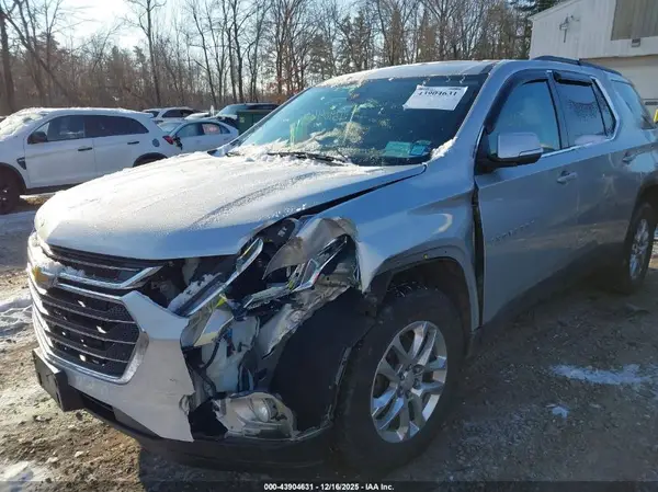 1GNEVGKW4MJ139380 2021 CHEVROLET TRAVERSE - Image 2