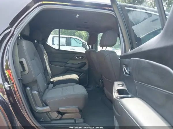1GNEVGKW4NJ136125 2022 CHEVROLET TRAVERSE - Image 8