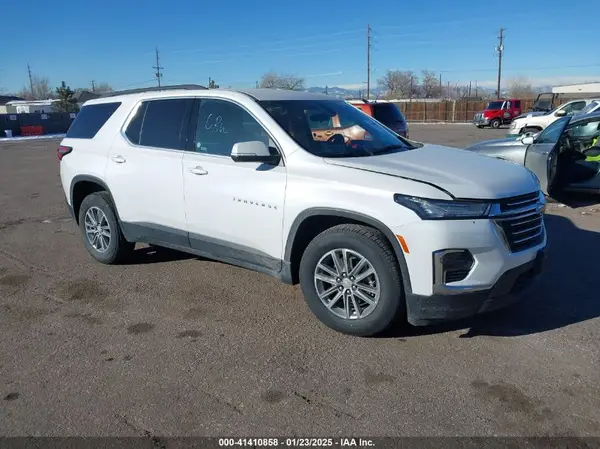1GNEVGKW4PJ228693 2023 CHEVROLET TRAVERSE - Image 1