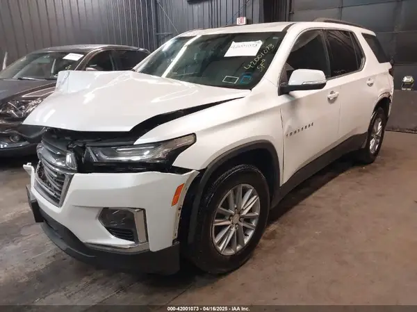 1GNEVGKW4PJ332410 2023 CHEVROLET TRAVERSE - Image 2