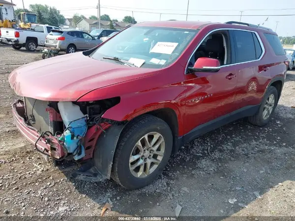 1GNEVGKW5JJ109736 2018 CHEVROLET TRAVERSE - Image 2