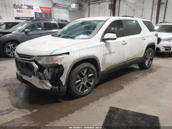 1GNEVGKW5JJ166275 2018 CHEVROLET TRAVERSE - Image 2