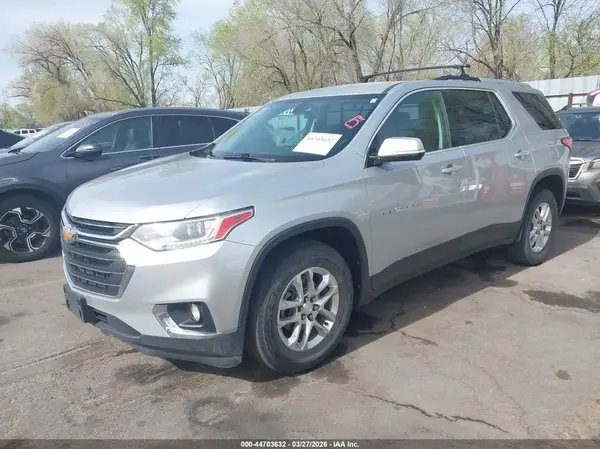 1GNEVGKW5JJ192097 2018 CHEVROLET TRAVERSE - Image 2
