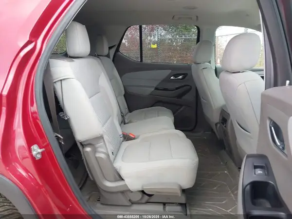 1GNEVGKW5JJ235448 2018 CHEVROLET TRAVERSE - Image 8