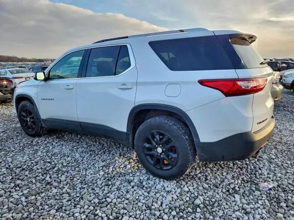 1GNEVGKW5JJ252282 2018 CHEVROLET TRAVERSE - Image 2