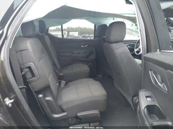1GNEVGKW5JJ280227 2018 CHEVROLET TRAVERSE - Image 8