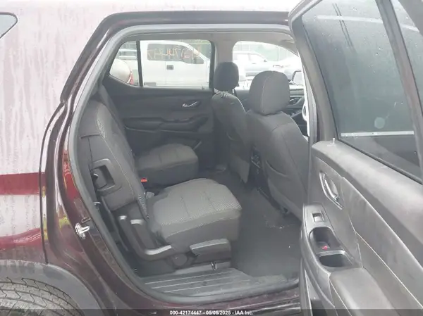 1GNEVGKW5KJ100679 2019 CHEVROLET TRAVERSE - Image 8