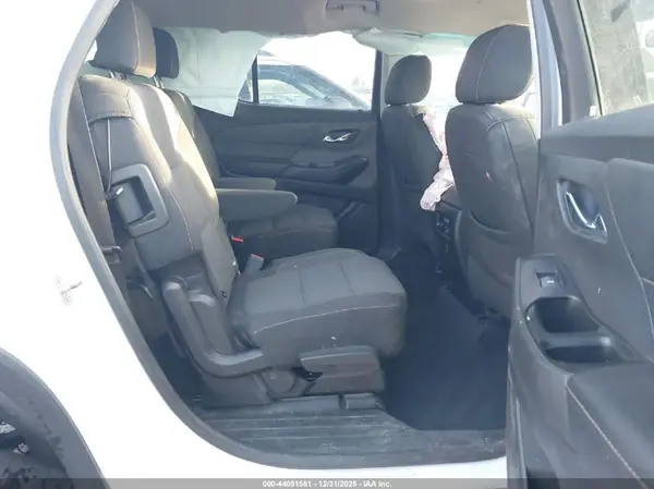 1GNEVGKW5KJ105266 2019 CHEVROLET TRAVERSE - Image 8