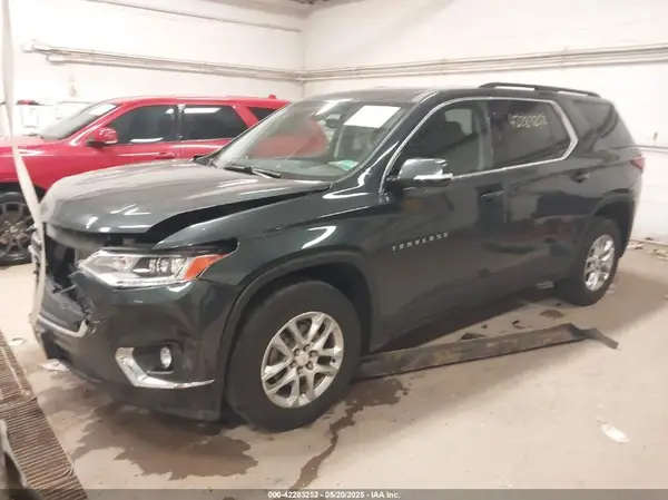 1GNEVGKW5KJ105431 2019 CHEVROLET TRAVERSE - Image 2