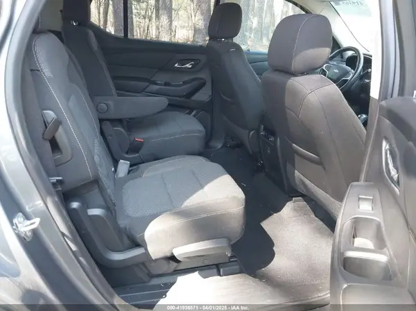 1GNEVGKW5KJ200197 2019 CHEVROLET TRAVERSE - Image 8