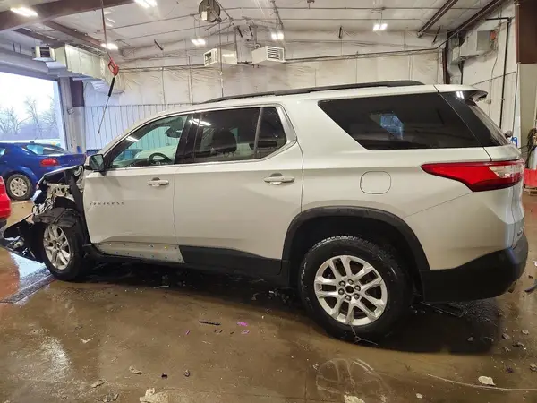 1GNEVGKW5LJ233329 2020 CHEVROLET TRAVERSE - Image 2