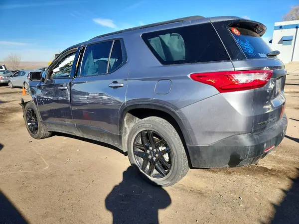 1GNEVGKW5LJ328067 2020 CHEVROLET TRAVERSE - Image 2