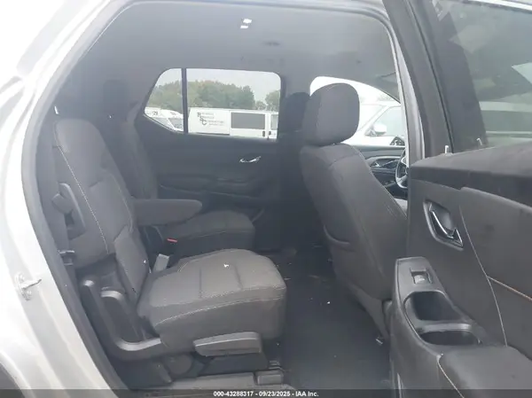 1GNEVGKW5MJ215267 2021 CHEVROLET TRAVERSE - Image 8