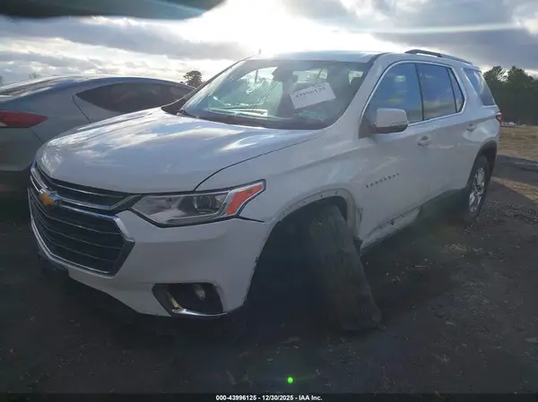 1GNEVGKW6JJ192321 2018 CHEVROLET TRAVERSE - Image 2
