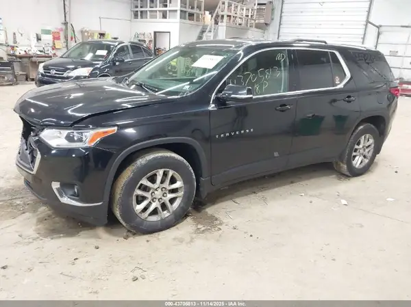 1GNEVGKW6JJ205519 2018 CHEVROLET TRAVERSE - Image 2