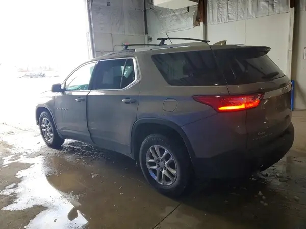1GNEVGKW6JJ212969 2018 CHEVROLET TRAVERSE - Image 2