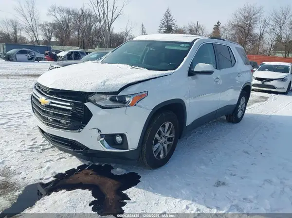 1GNEVGKW6JJ226306 2018 CHEVROLET TRAVERSE - Image 2