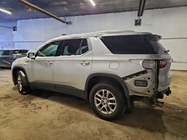 1GNEVGKW6JJ273528 2018 CHEVROLET TRAVERSE - Image 2