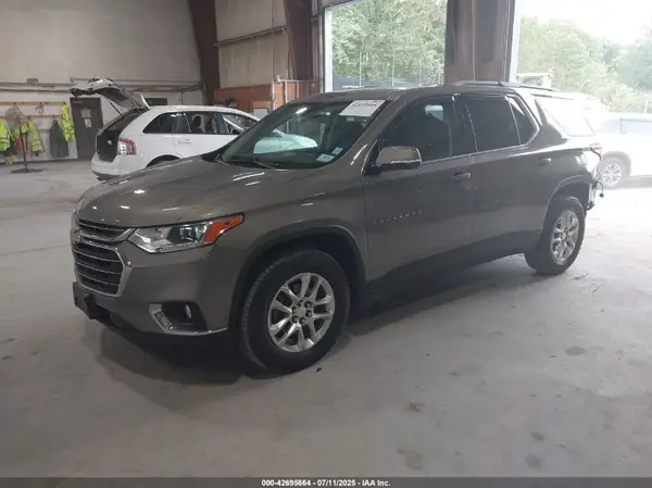 1GNEVGKW6KJ210172 2019 CHEVROLET TRAVERSE - Image 2