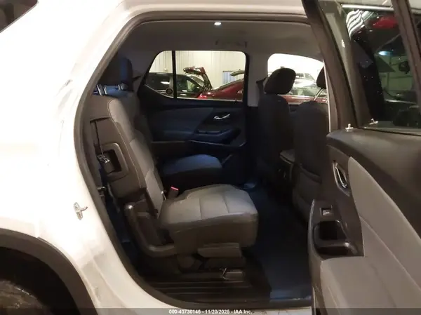 1GNEVGKW6KJ227070 2019 CHEVROLET TRAVERSE - Image 8