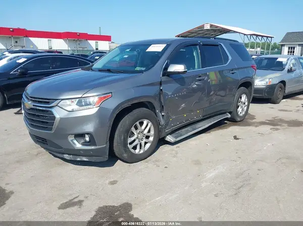 1GNEVGKW6KJ281386 2019 CHEVROLET TRAVERSE - Image 2