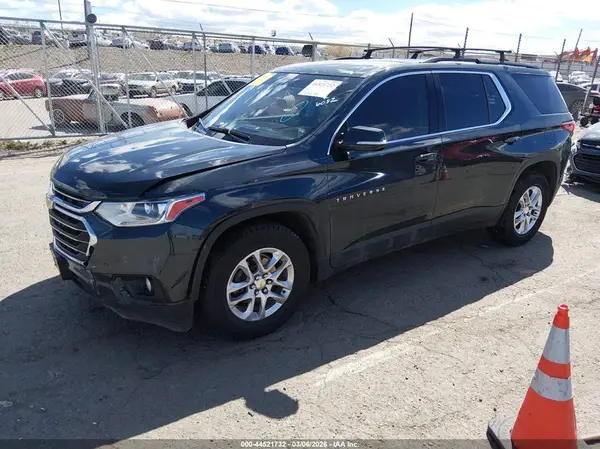 1GNEVGKW6KJ296082 2019 CHEVROLET TRAVERSE - Image 2