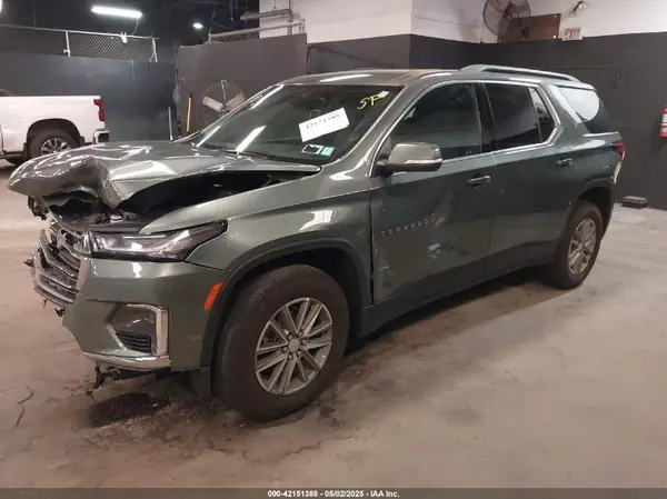 1GNEVGKW6PJ272324 2023 CHEVROLET TRAVERSE - Image 2