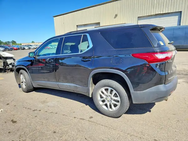 1GNEVGKW7JJ143600 2018 CHEVROLET TRAVERSE - Image 2