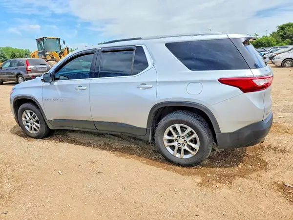 1GNEVGKW7JJ181120 2018 CHEVROLET TRAVERSE - Image 2