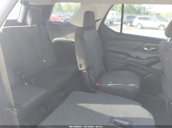 1GNEVGKW7JJ184101 2018 CHEVROLET TRAVERSE - Image 8