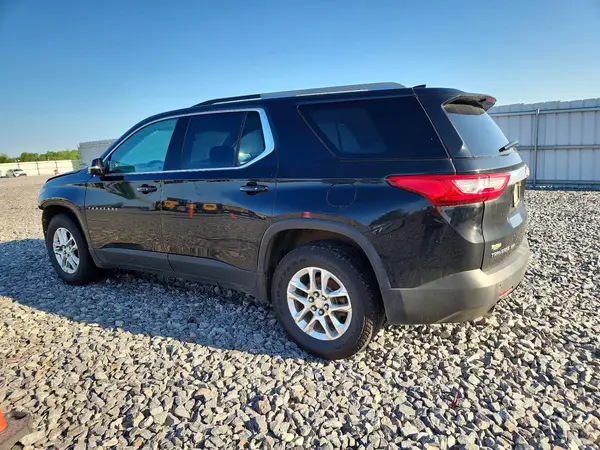1GNEVGKW7JJ202418 2018 CHEVROLET TRAVERSE - Image 2