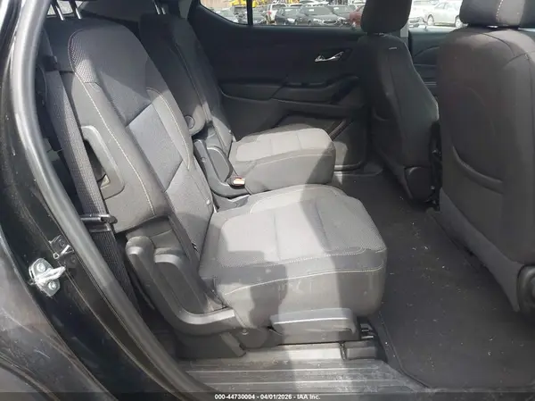 1GNEVGKW7JJ234334 2018 CHEVROLET TRAVERSE - Image 8
