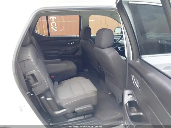1GNEVGKW7JJ238612 2018 CHEVROLET TRAVERSE - Image 8