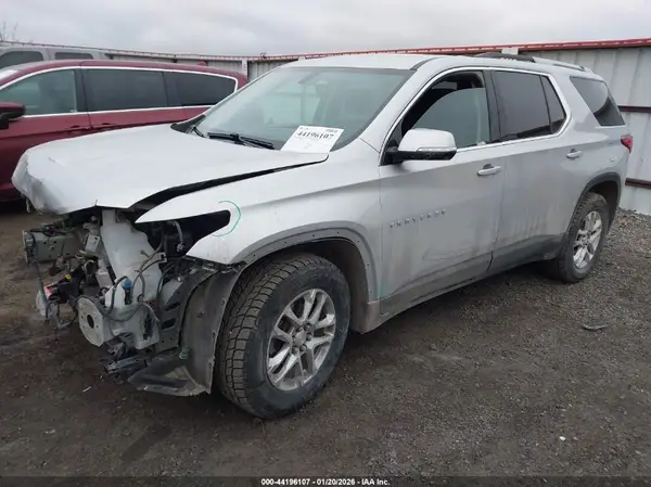 1GNEVGKW7JJ248248 2018 CHEVROLET TRAVERSE - Image 2