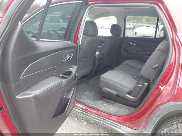 1GNEVGKW7JJ257712 2018 CHEVROLET TRAVERSE - Image 8