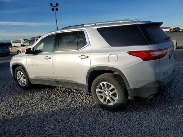 1GNEVGKW7JJ281055 2018 CHEVROLET TRAVERSE - Image 2
