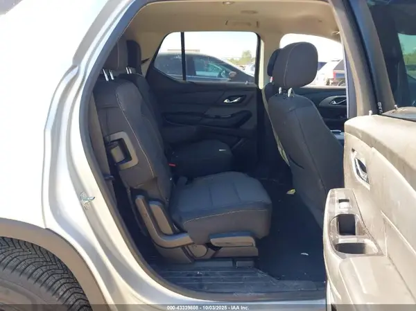 1GNEVGKW7KJ156185 2019 CHEVROLET TRAVERSE - Image 8