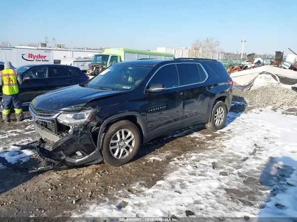 1GNEVGKW7KJ249532 2019 CHEVROLET TRAVERSE - Image 2