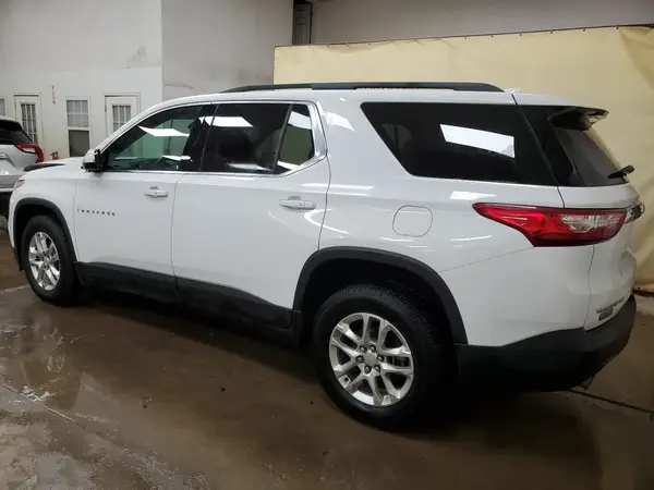1GNEVGKW7LJ201076 2020 CHEVROLET TRAVERSE - Image 2