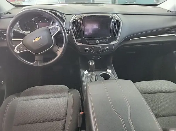 1GNEVGKW7LJ309973 2020 CHEVROLET TRAVERSE - Image 2