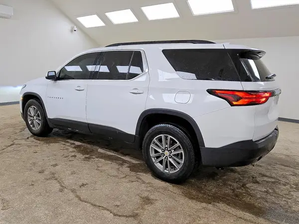 1GNEVGKW7PJ164911 2023 CHEVROLET TRAVERSE - Image 2