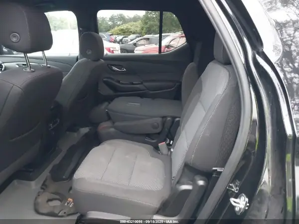 1GNEVGKW7PJ185077 2023 CHEVROLET TRAVERSE - Image 8