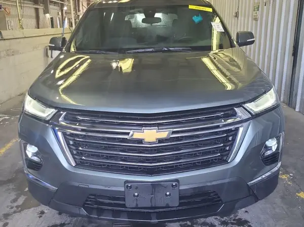 1GNEVGKW7PJ227568 2023 CHEVROLET TRAVERSE - Image 2